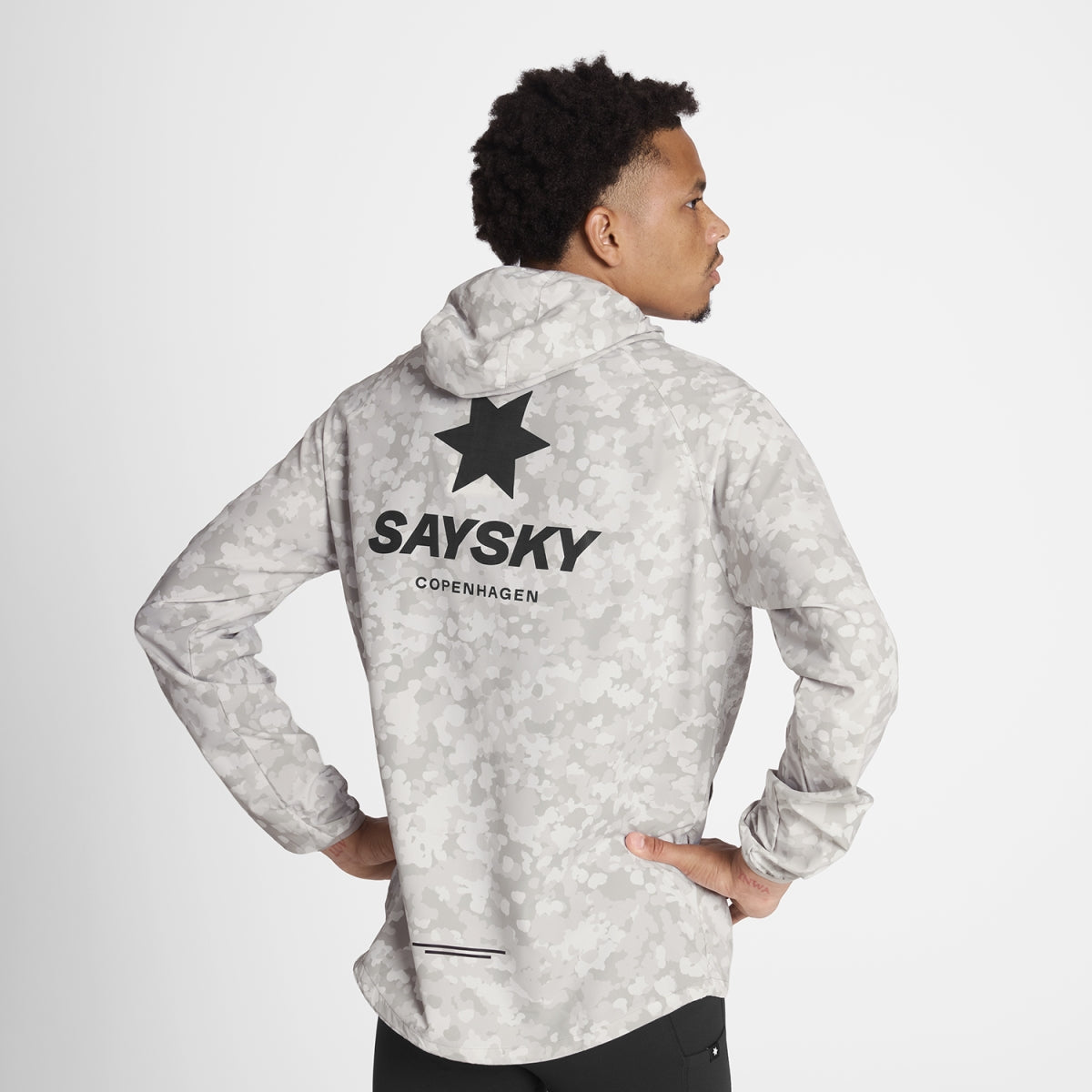 Camo Pace Jacket - Sand AOP