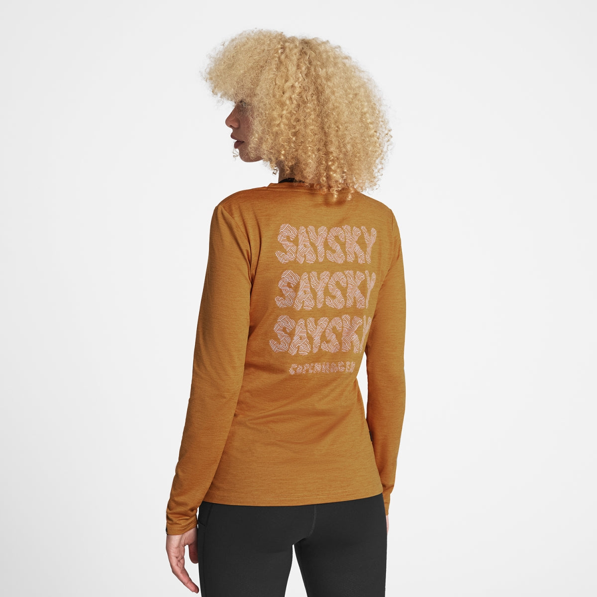 W Reflective Logo Pace Long Sleeve - Orange