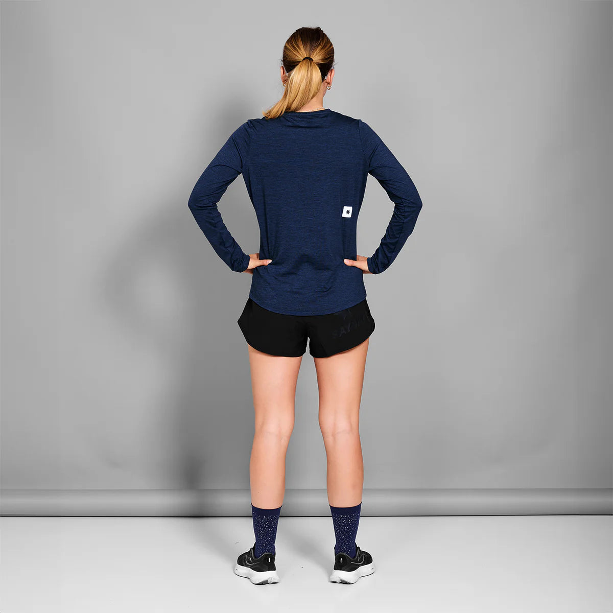 W Clean Pace Long Sleeve - Black